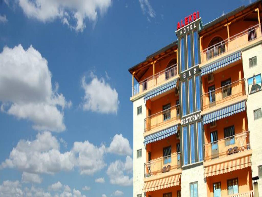 Hotel 24