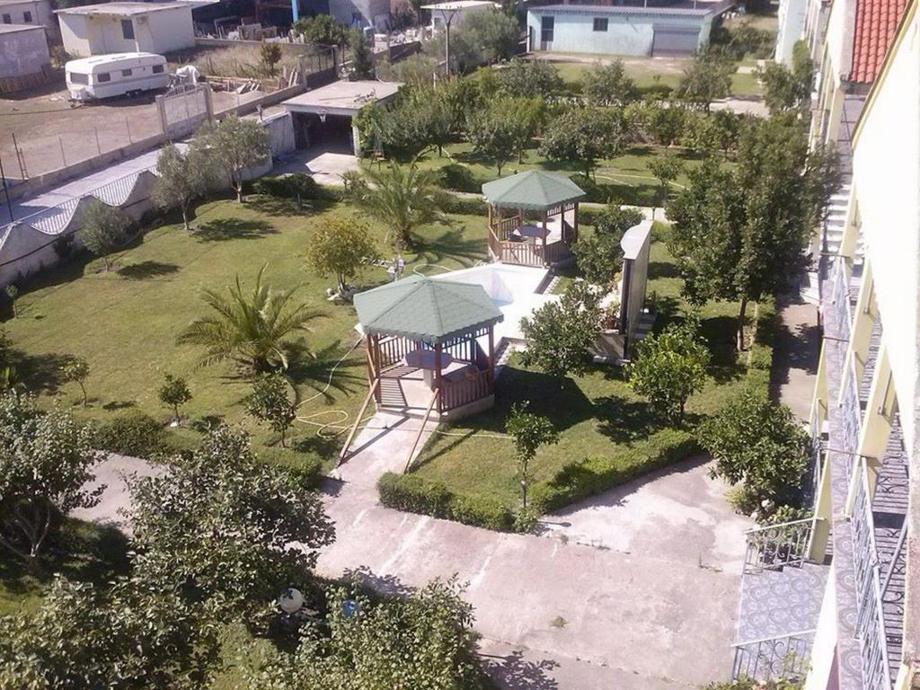 24 Velipojë